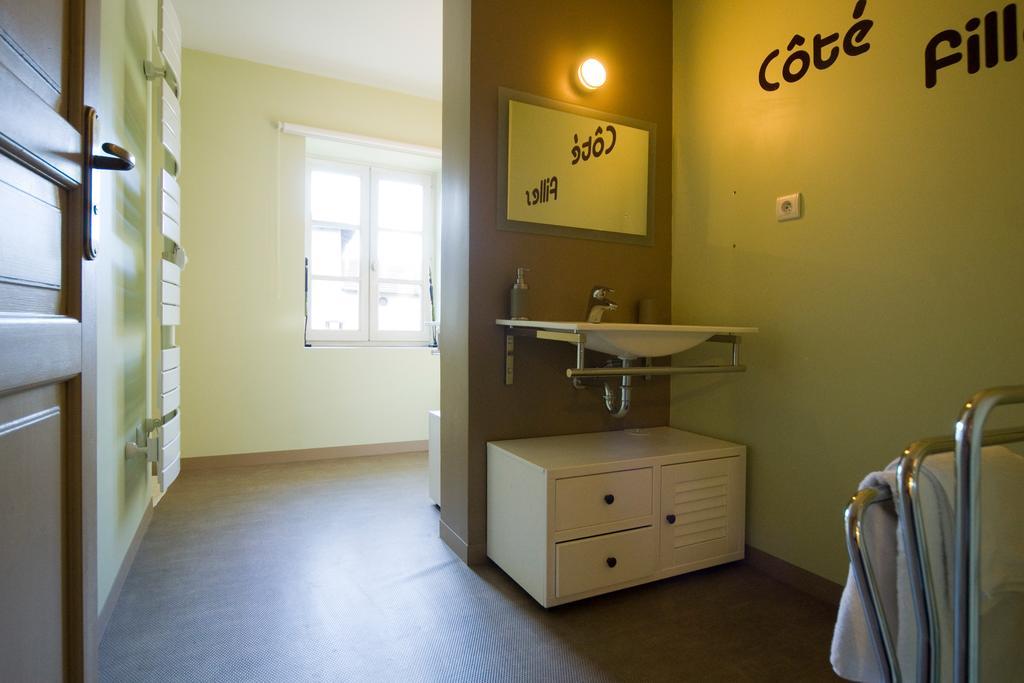 B&B La Cerisaie Francheleins Экстерьер фото