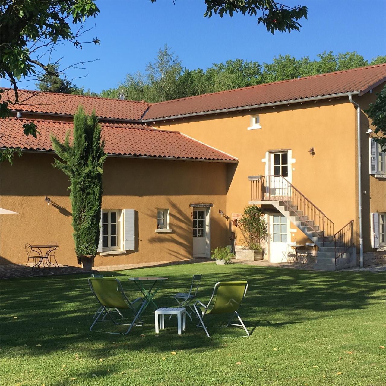 B&B La Cerisaie Francheleins Экстерьер фото