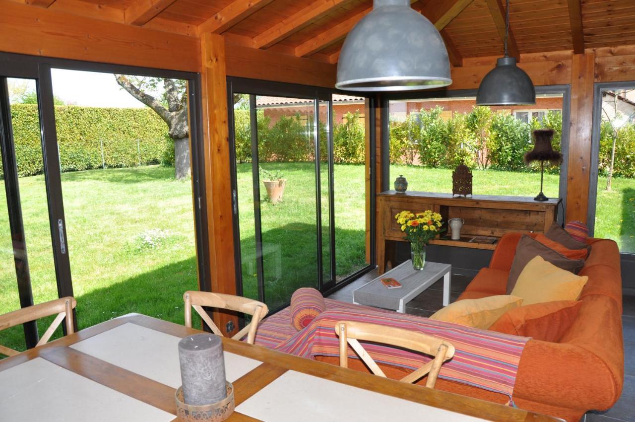 B&B La Cerisaie Francheleins Экстерьер фото